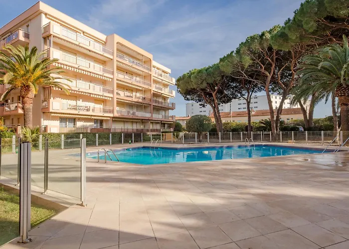 Le Riviera-1 By Interhome