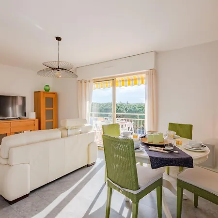 Apartment Le Riviera-1 By Interhome